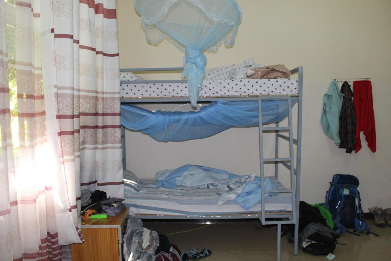 Bahir Dar Backpackers Hostel Exterior photo