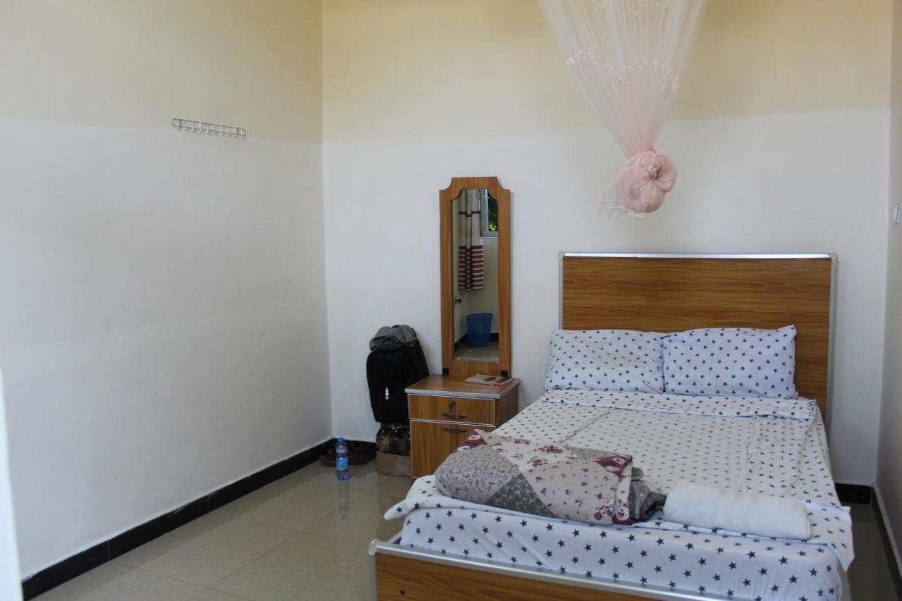 Bahir Dar Backpackers Hostel Exterior photo